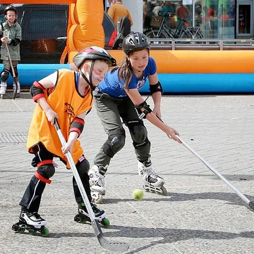 Foto van Skatehockey